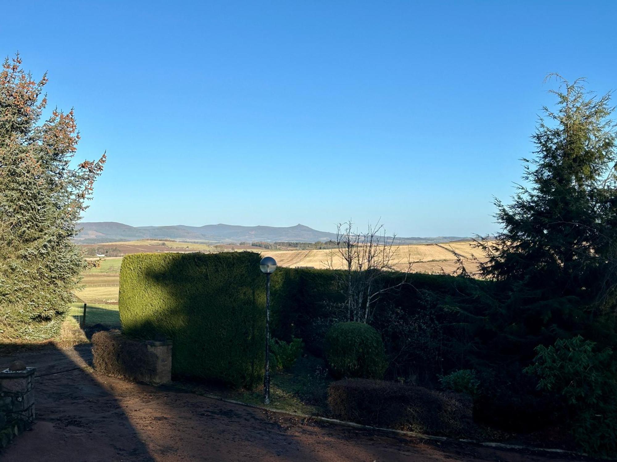 Awakening Alchemy Retreat Centre Bed and Breakfast Inverurie Eksteriør billede